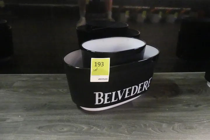 2x Belvedere Flaschenkühler